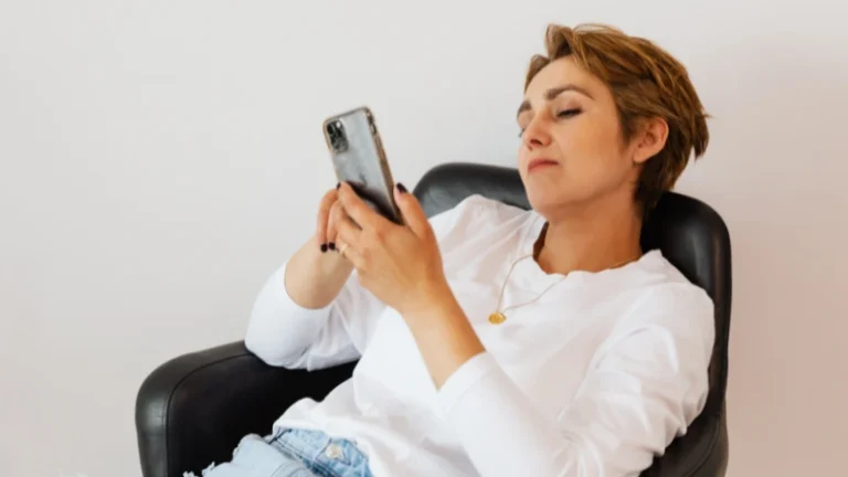 Scrolling: una huida hacia delante